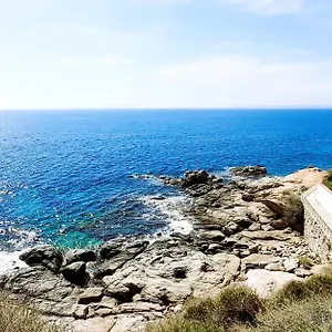Meda Chica Canyelles, Costa Brava Rosas